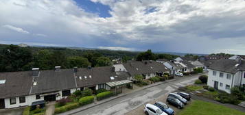 Was für ein Ausblick! sehr schöne 3-Zimmer-Wohnung mit Balkon in Lüdenscheid Buckesfeld