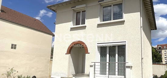 Maison  à vendre, 5 pièces, 4 chambres, 112 m²