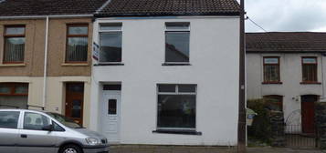 3 bed terraced house for sale