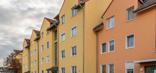 Ort der Gemütlichkeit: 3-Zi.-Maisonette mit Hobbyraum in gut angebundener Randlage von Leipzig