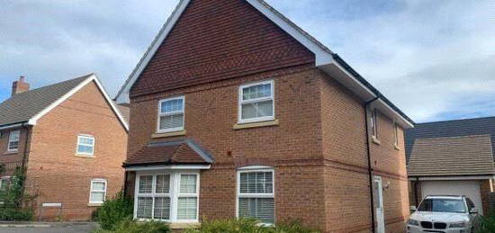 Detached house to rent in Blackthorn, Shinfield, Reading, Berkshire RG2