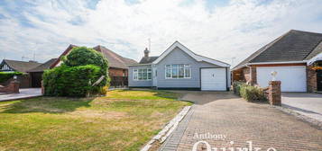 3 bed detached bungalow for sale