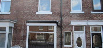 Property to rent in Brook Terrace, Darlington DL3