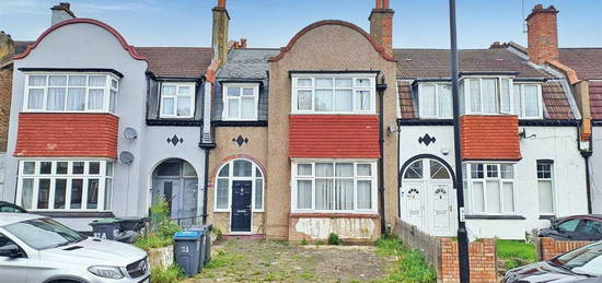 4 bedroom terraced house for sale