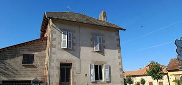 Maison 2 étages  à louer, 4 pièces, 2 chambres, 76 m²