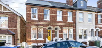 4 bed town house for sale