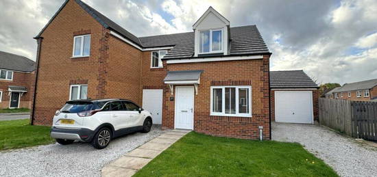 3 bedroom semi-detached house for sale