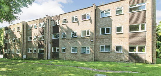 3 bed flat for sale