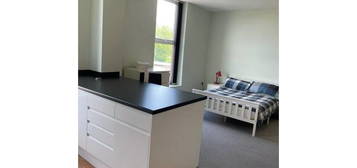 Studio to rent in Liverpool, Liverpool L3