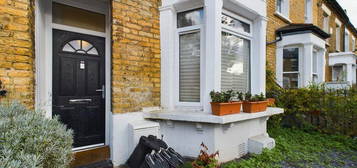 3 bedroom terraced house