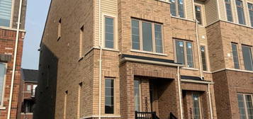 2820 TIPPETT MEWS, Pickering, Ontario 