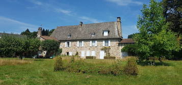 Maison de charme dans le Sud du Cantal