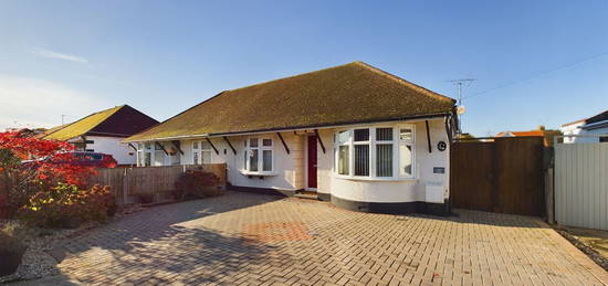 Bungalow for sale in Northern Avenue, Benfleet SS7