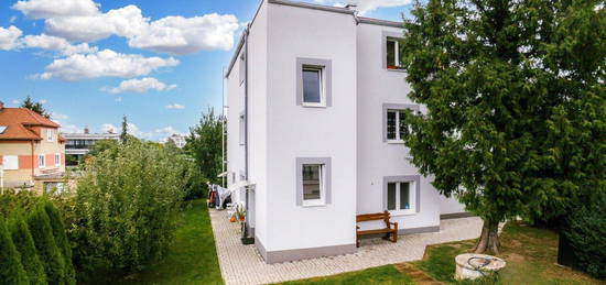 Byt 4+kk, 120 m², Moravanská, Praha