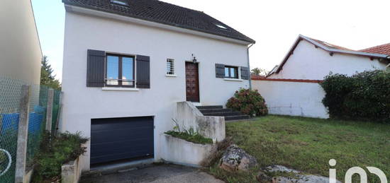 Maison traditionnelle 3 étages  à vendre, 6 pièces, 4 chambres, 152 m²