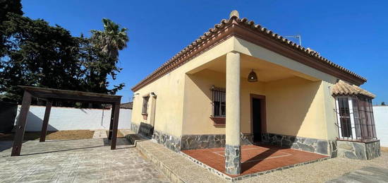 Casa o chalet en venta en Camino de la Cerradura 1, Las Lagunas - Campano