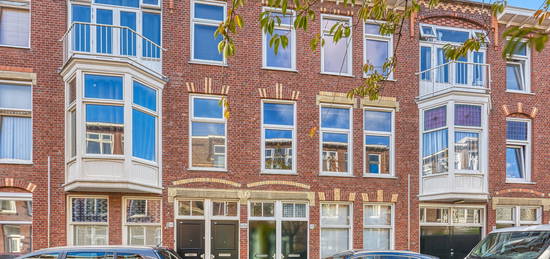 Hendrik van Deventerstraat 144