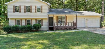 6585 Wild Turkey Trl, Riverdale, GA 30296