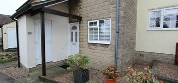 2 bedroom ground floor flat