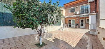 Casa en La Font d'en Fargues, Barcelona