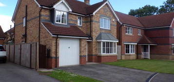 4 bedroom detached house to rent