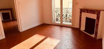 Appartement de caractère F3 proche place catalogne