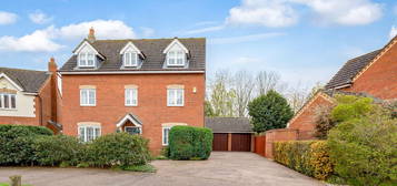 5 bed detached house for sale