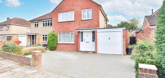 3 bedroom detached house