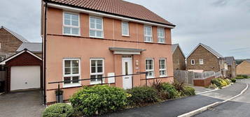 4 bed detached house for sale