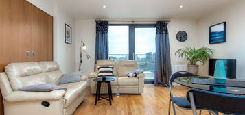 2 bed flat to rent