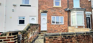 3 bed terraced house for sale