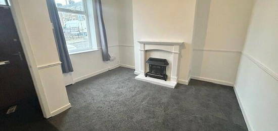 2 bedroom terraced house