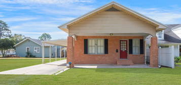 1111 Berard St, Breaux Bridge, LA 70517