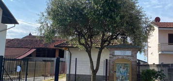 Villa in vendita in via G. Destefanis, 46