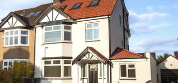 5 bed semi-detached house for sale