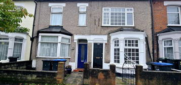 2 bedroom terraced house to rent