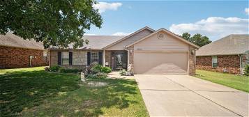 12960 N  130th East Ave, Collinsville, OK 74021