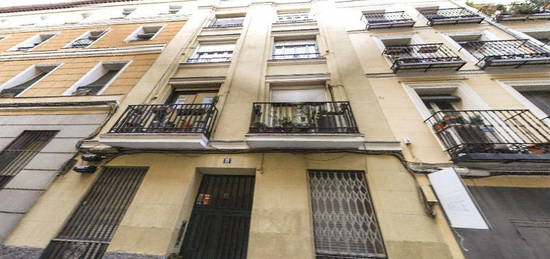 Piso en venta en calle de Almadén, 11