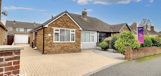 2 bedroom semi-detached bungalow for sale