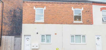 1 bedroom detached house