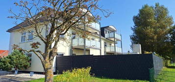 Tolle Wohnung mit sonnigem Balkon