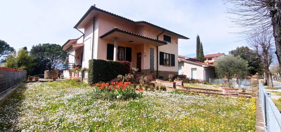 Villa in vendita in via Fiume