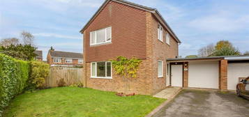 4 bed detached house for sale