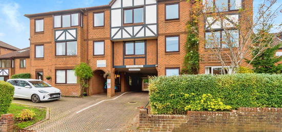 Flat for sale in Shaftesbury Avenue, Southampton, Hampshire SO17