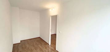 NEU! Helle 2-Zimmerwohnung mit Top-Anbindung! Garagenanmietung möglich