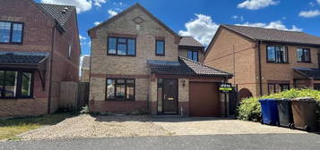 4 bedroom detached house to rent