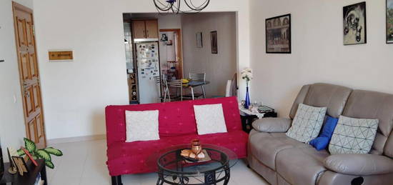 Piso en venta en Calle Barcelona, 35a, Fabelo