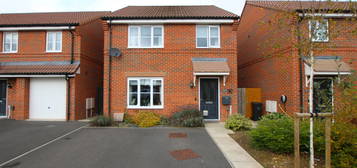 4 bed detached house for sale