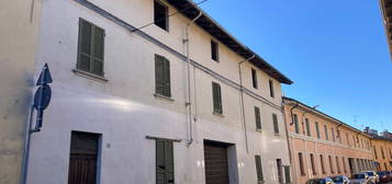 Casa indipendente in vendita in via Giuseppe Badini, 24