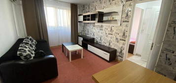 Apartament 2 camere cu balcon la 5 min de metrou